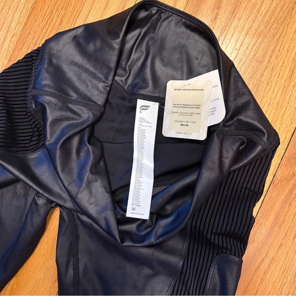 ✨FABLETICS✨ NWT Khloe Black Shine Motion365+ Contour High Waist Leggings Medium - Picture 6 of 15